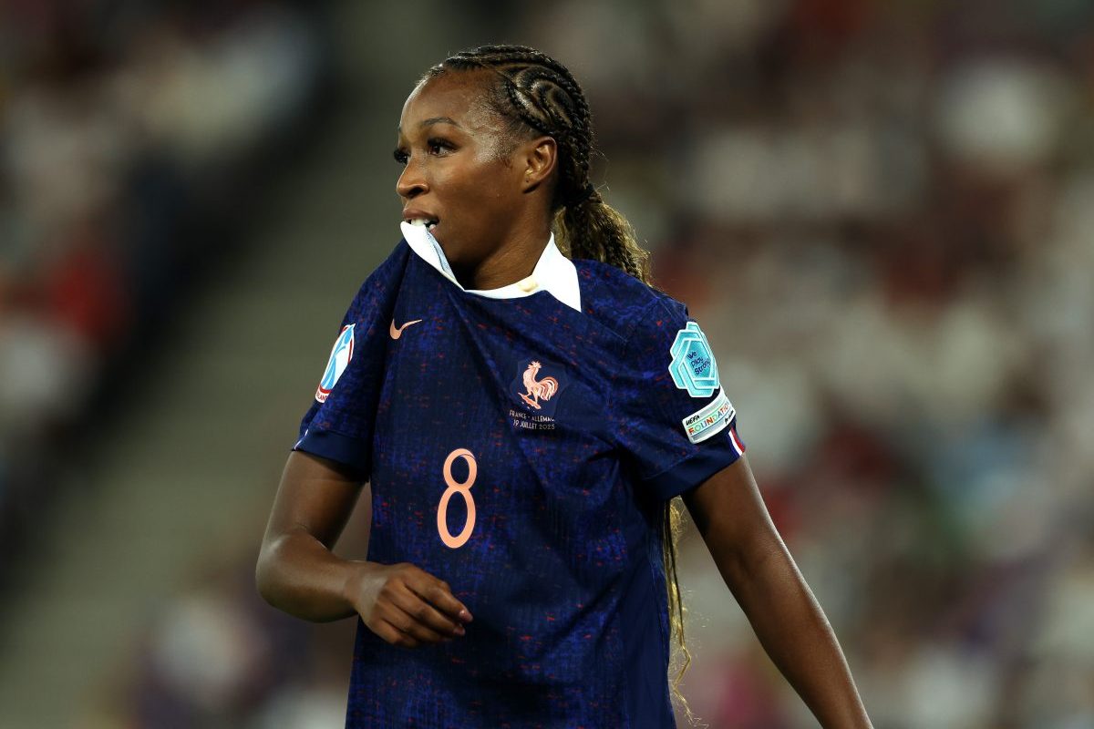 London City Lionesses menghabiskan rekor dunia £ 1,4 juta