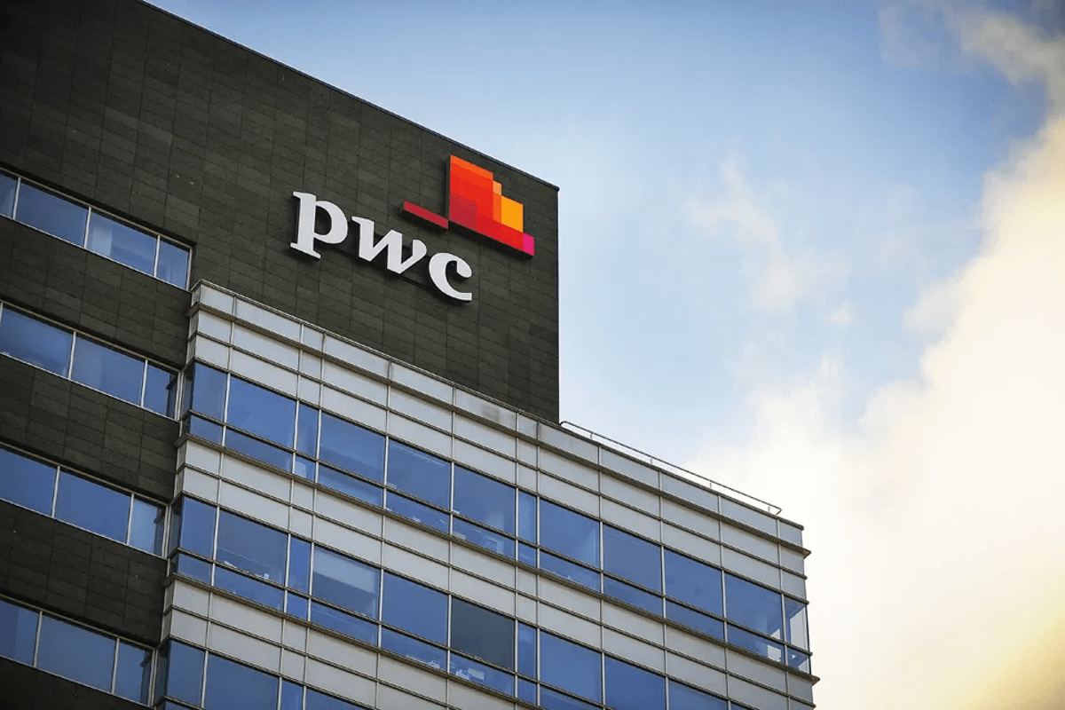 PWC UK Profits Edge Up saat pengurangan headcount mulai berlaku