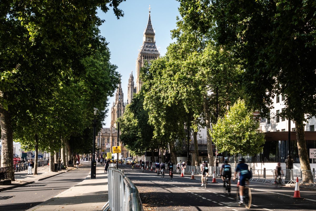 London menetapkan tambahan £12 juta sebagai tuan rumah uji waktu tim Tour de France Femmes